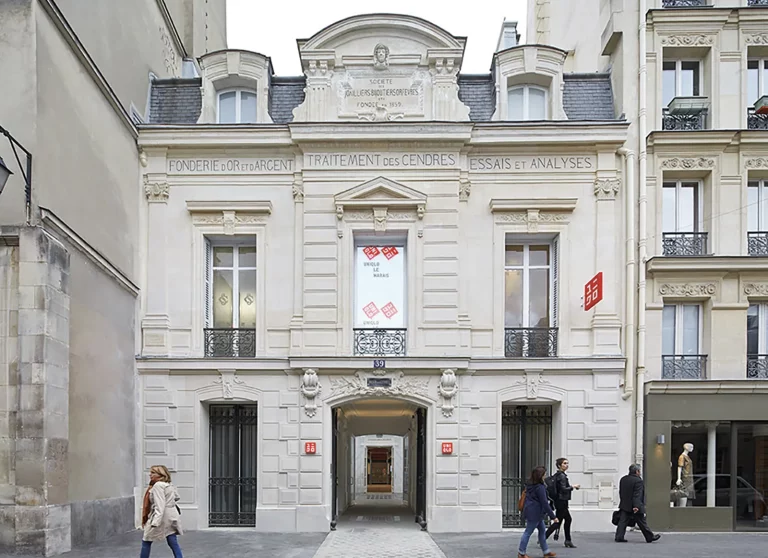 The Société des Cendres in Paris IV